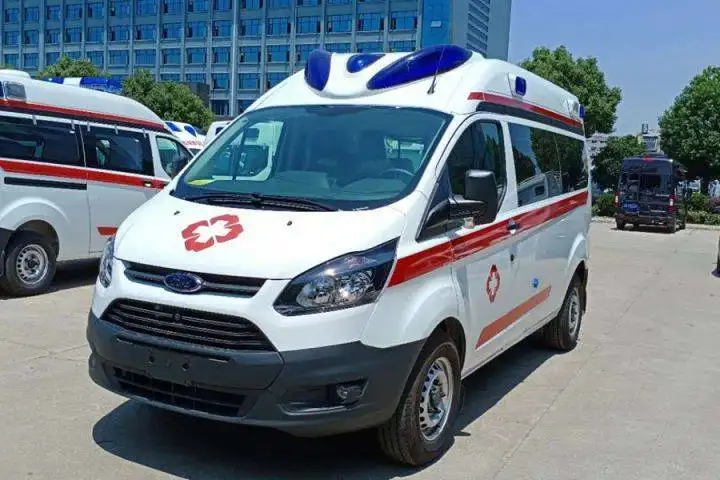 安龙县长途救护车转院